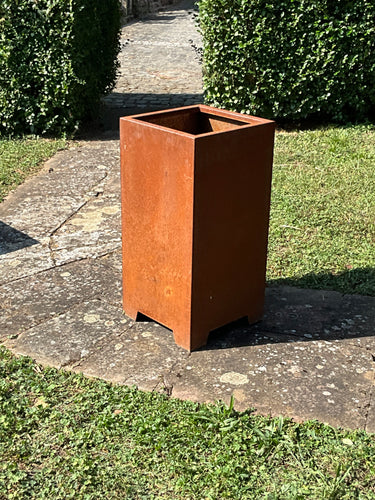 BAC CORTEN CARRE